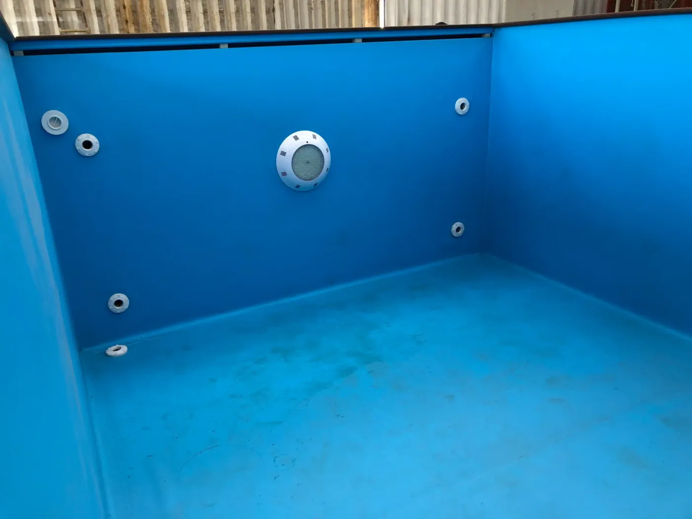Piscina em contentor marítimo Jomipools, projeto 18